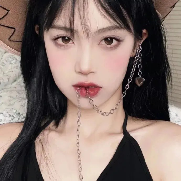 闪婚后，被豪门老公霸道宠